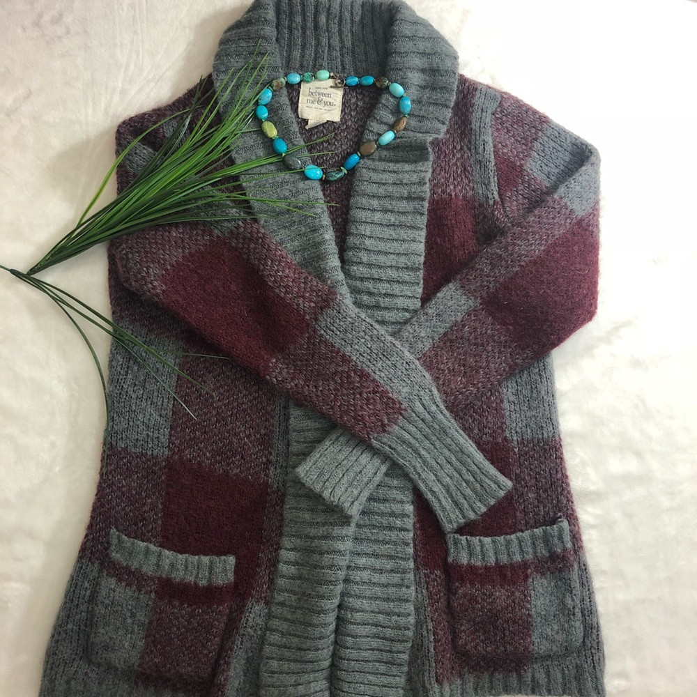 Between Me & You women’s cardigan